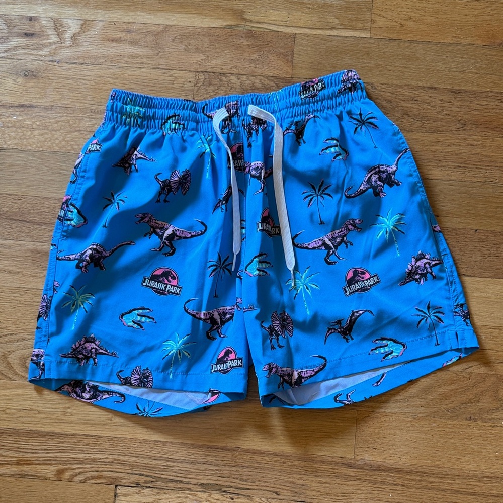 Chubbies Jurassic park stretch swimsuit small 5.5” inseam